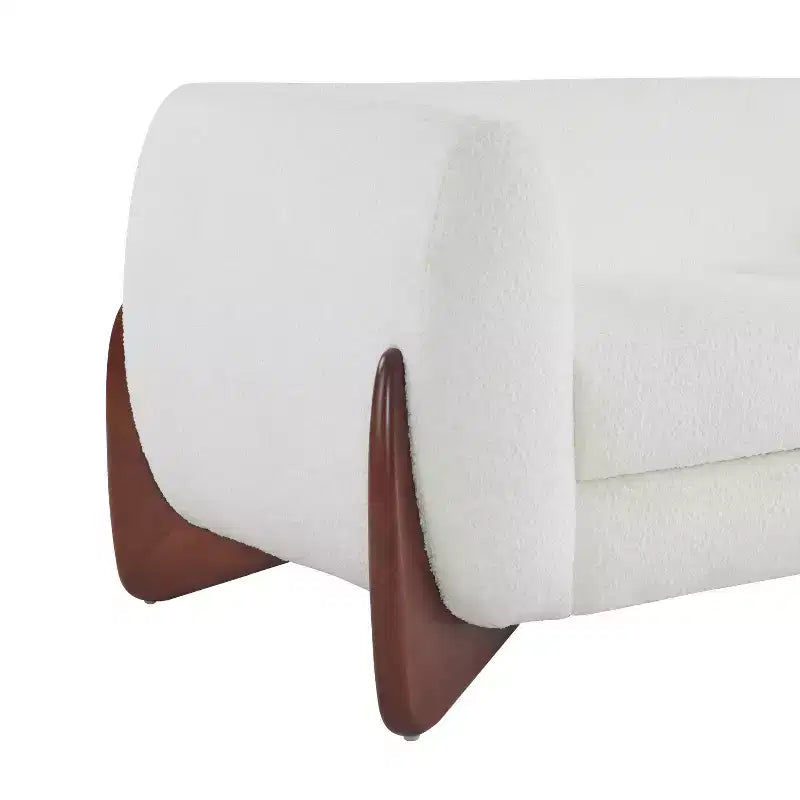 Divanetto in tessuto bouclé beige, 2 posti, gambe in legno color espresso