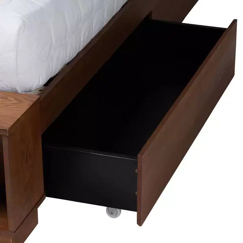 Letto matrimoniale king size marrone noce con testiera in rattan, 1–2 adulti