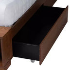 Letto matrimoniale king size marrone noce con testiera in rattan, 1–2 adulti