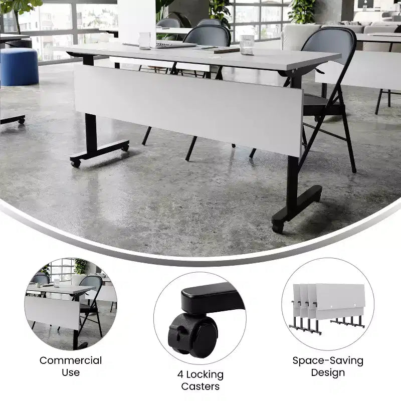 Tavolo da formazione ribaltabile a 2 posti in laminato nero con gambe a T e pannello di modestia